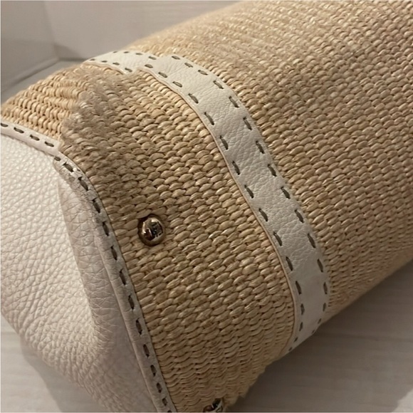 Authentic FENDI Raffia/Leather Bag - Picture 7 of 9